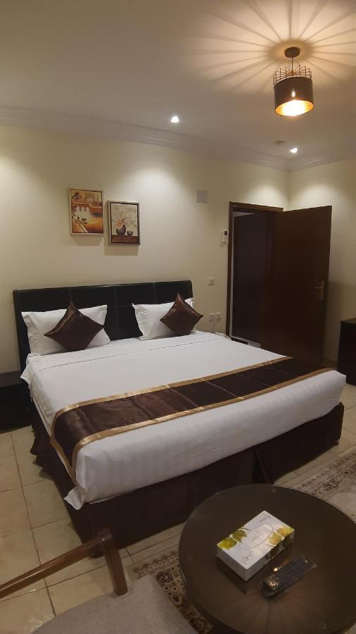Al Rawda Furnished Units Aparthotel Табук Екстериор снимка